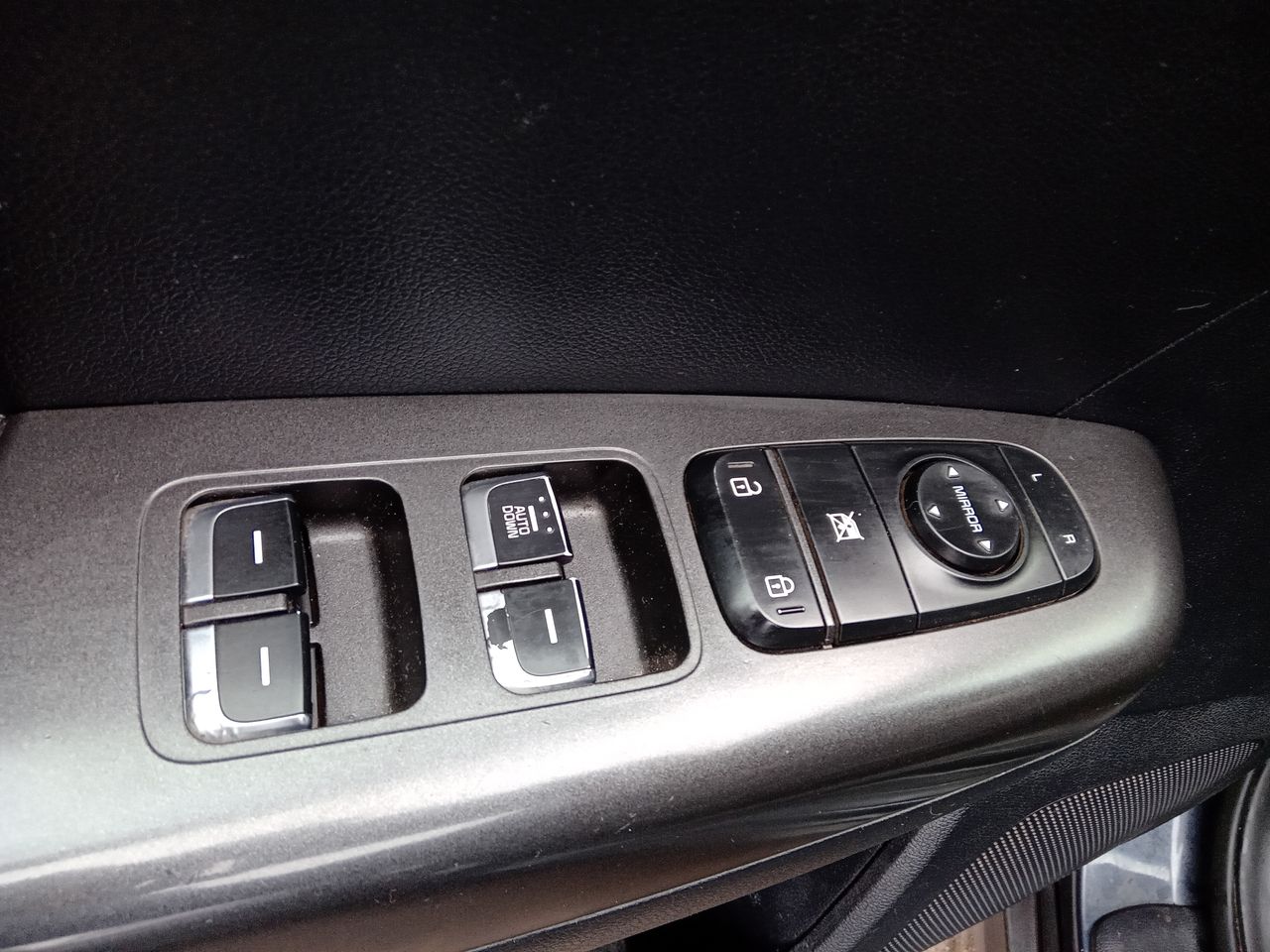 KIA Sportage — foto 13 de 24