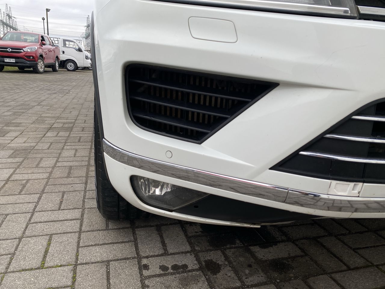 VOLKSWAGEN - 12