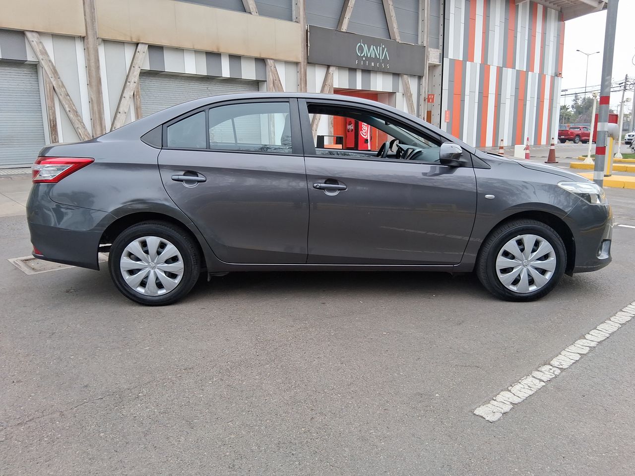 TOYOTA - 8