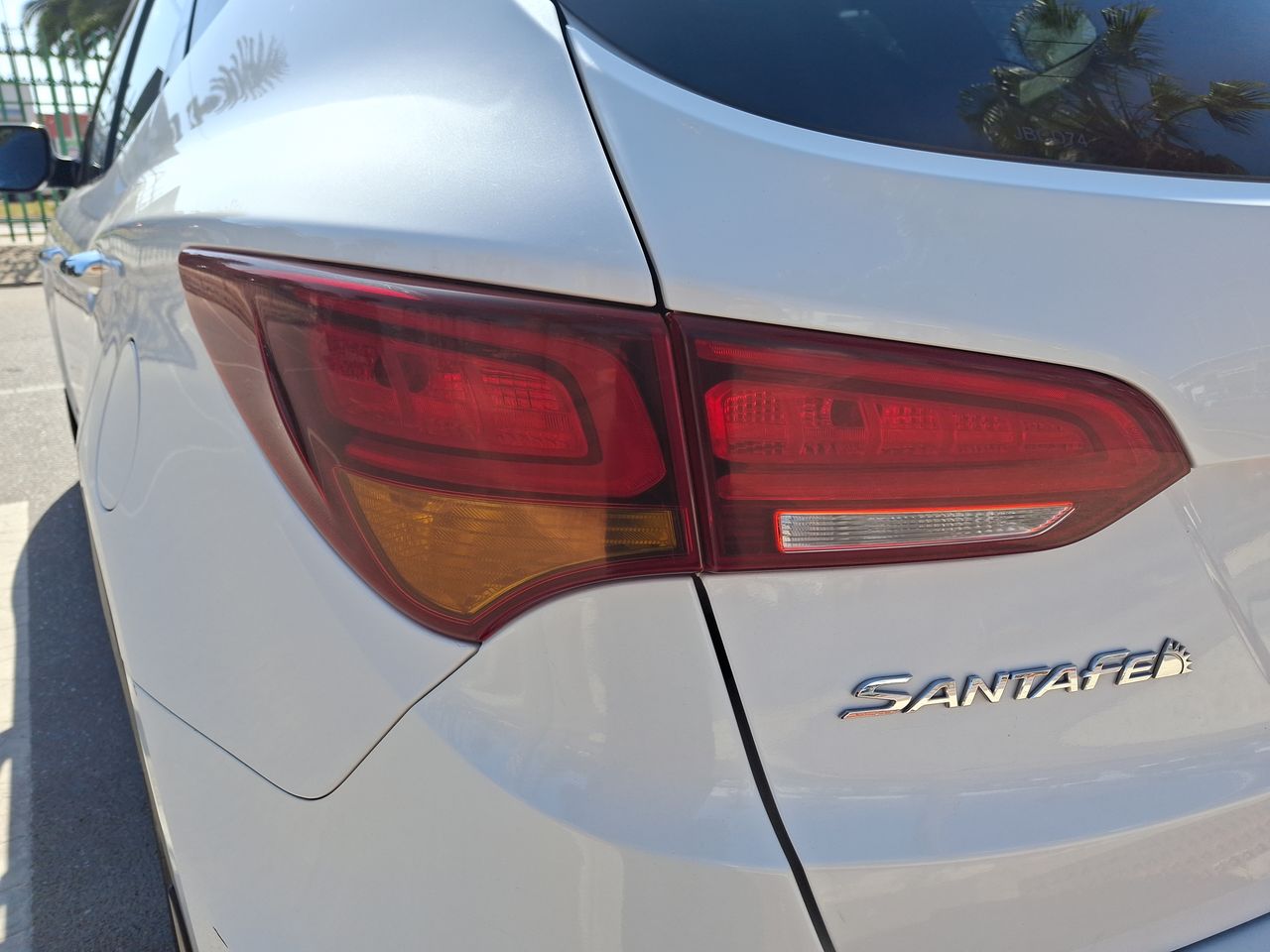 HYUNDAI - 20