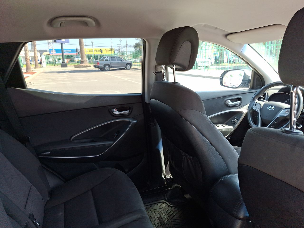 HYUNDAI - 15