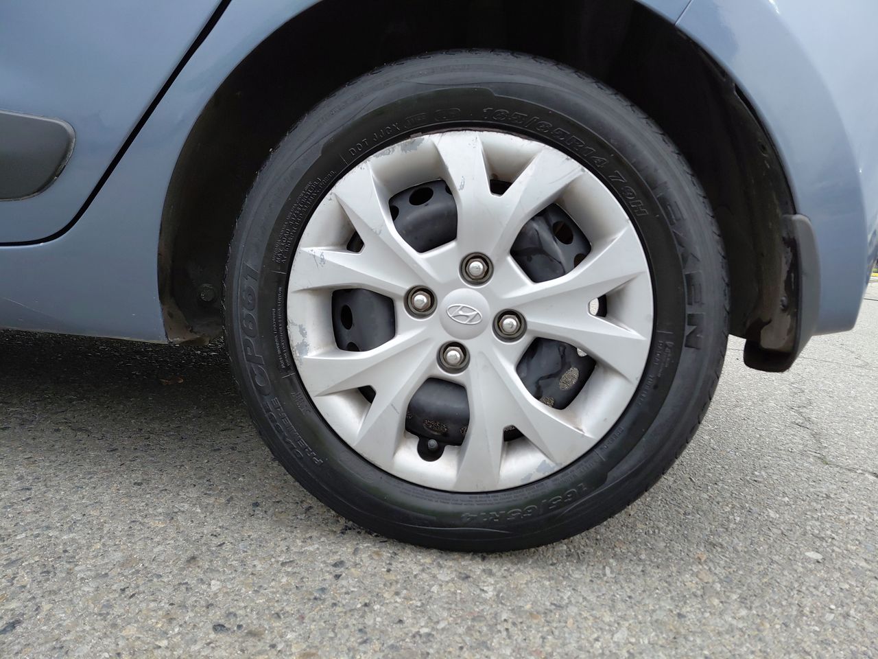 HYUNDAI - 7