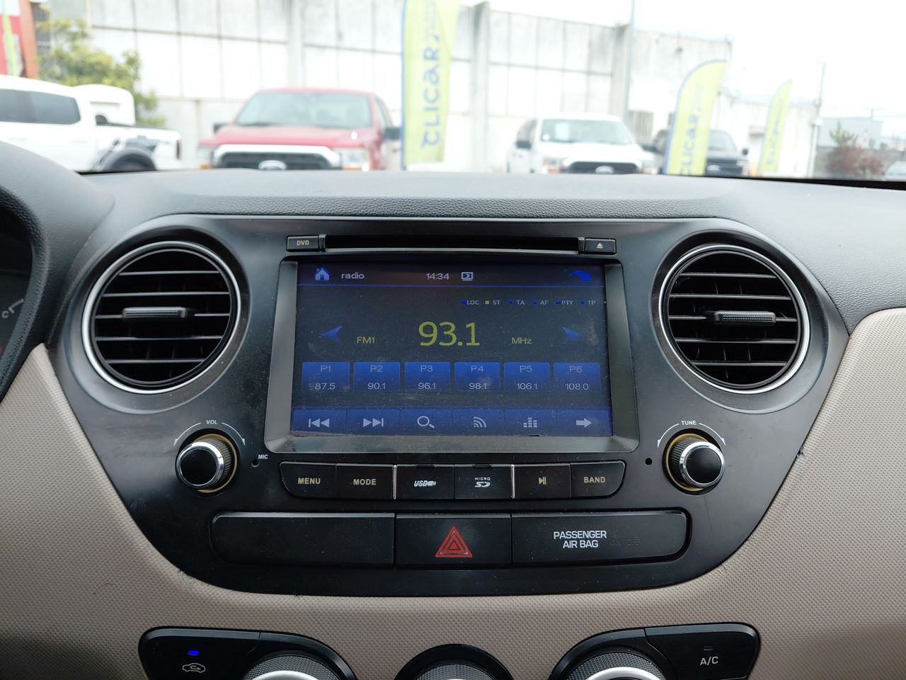 HYUNDAI - 17