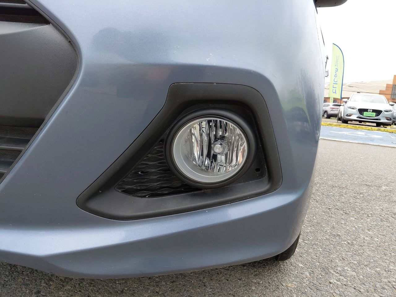 HYUNDAI - 10