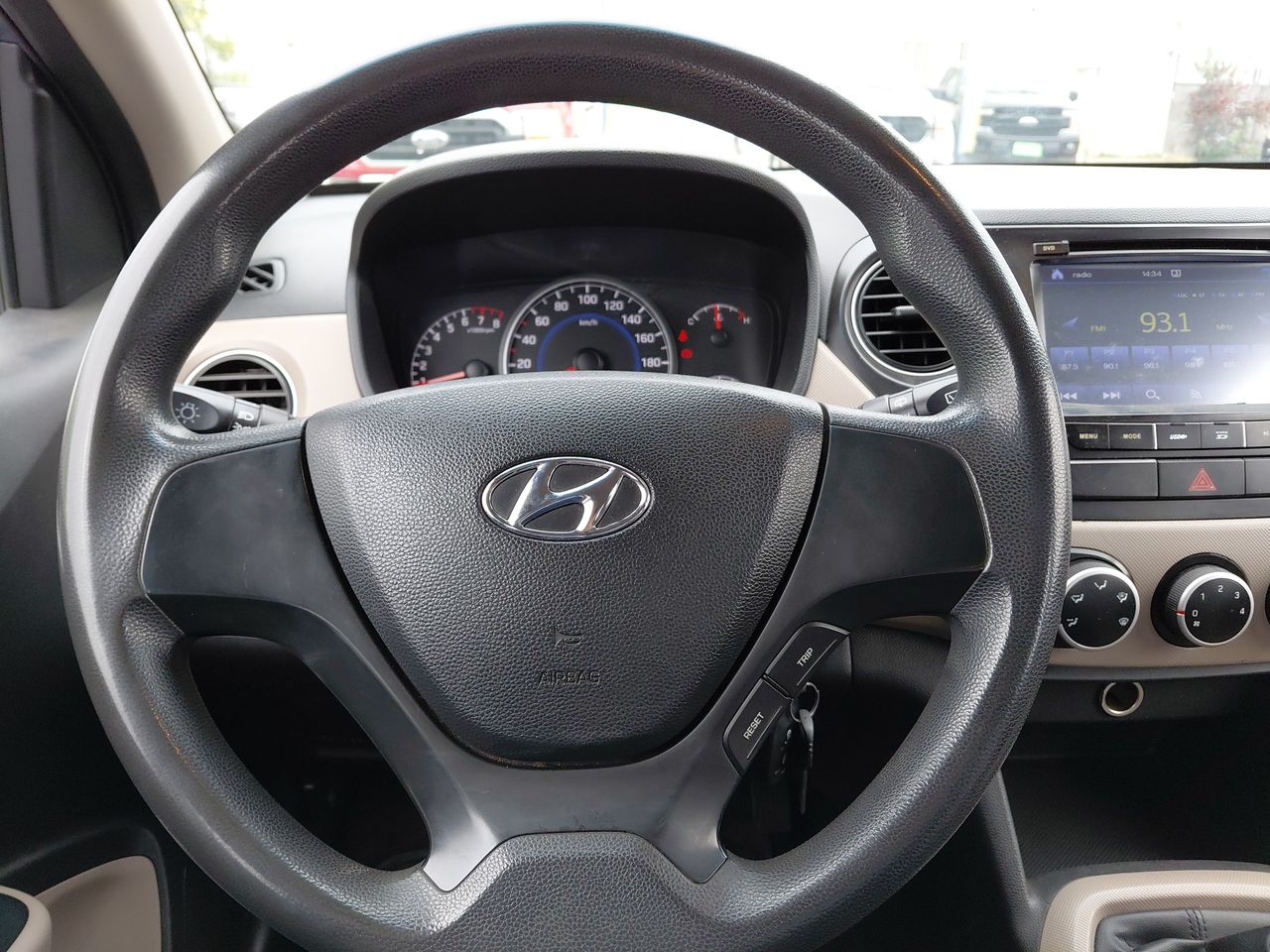 HYUNDAI - 14