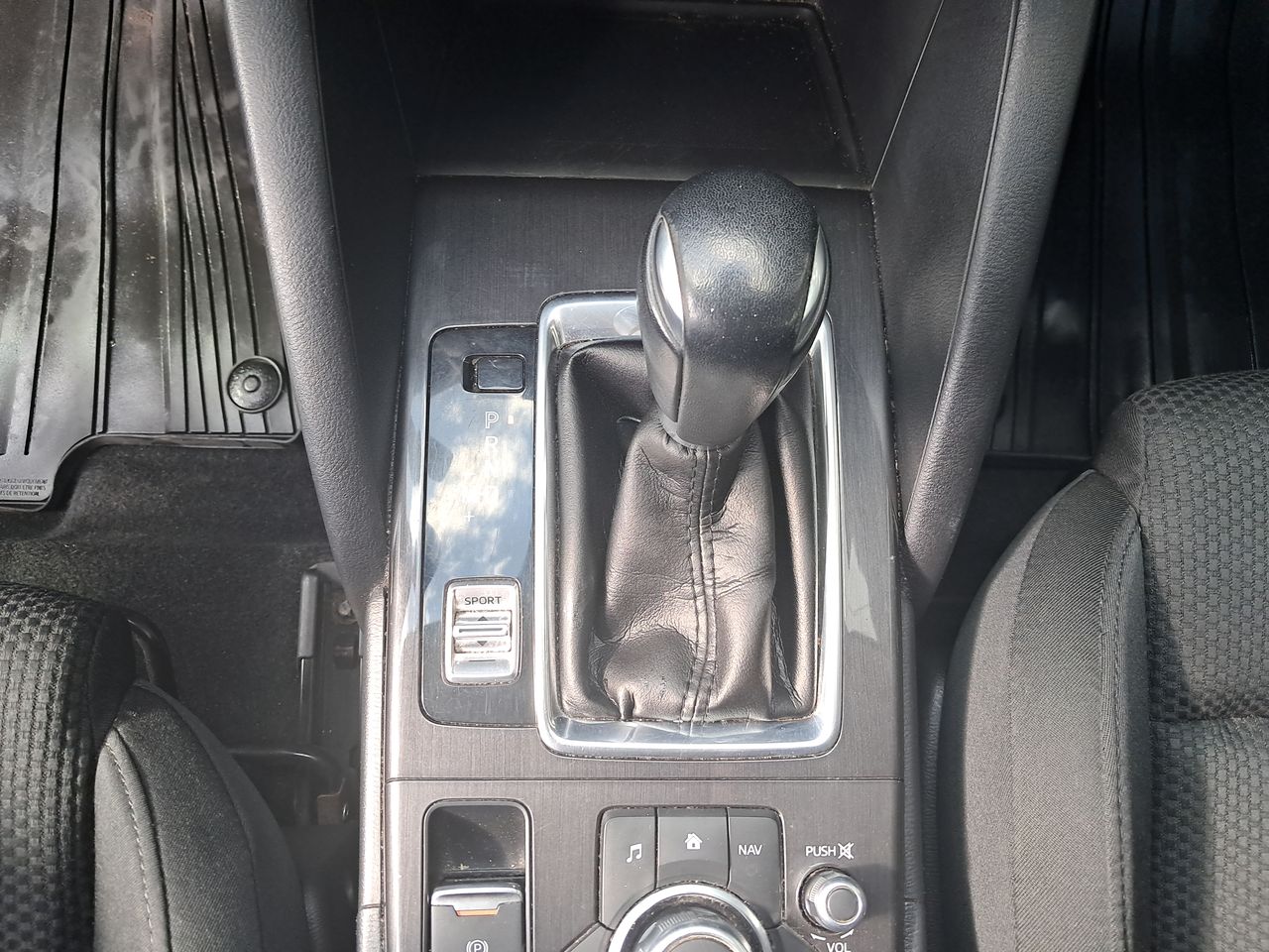 MAZDA - 30