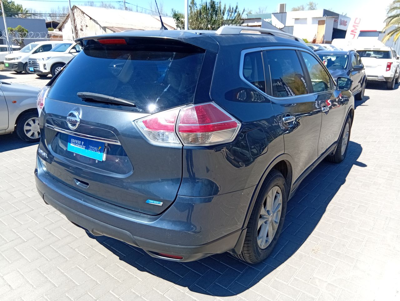 NISSAN - 7