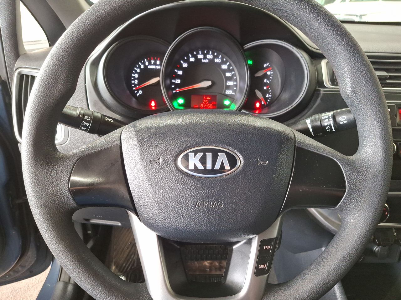 KIA - 24