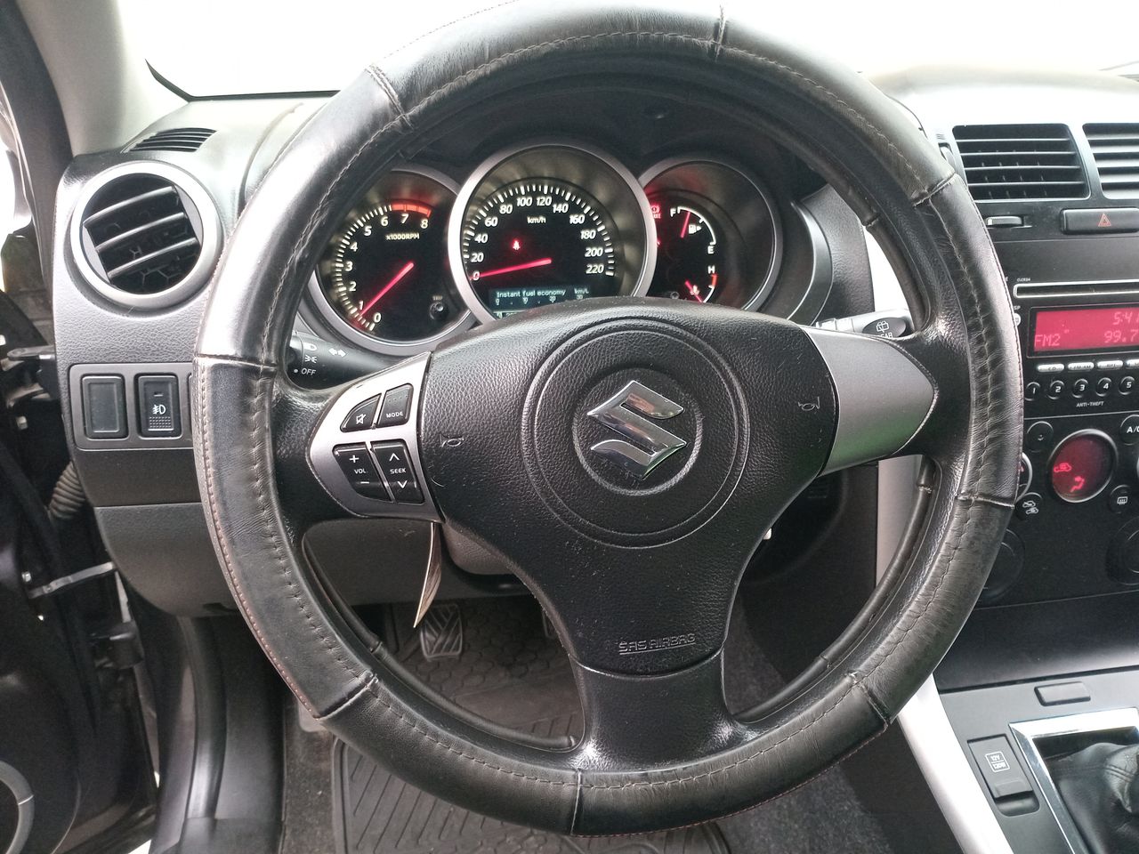 SUZUKI - 22