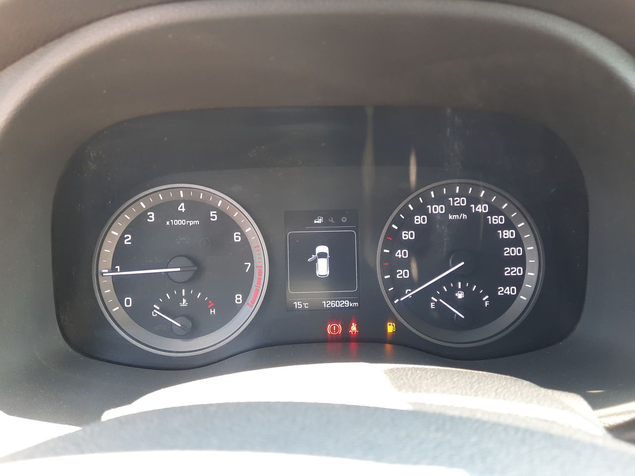 HYUNDAI - 28