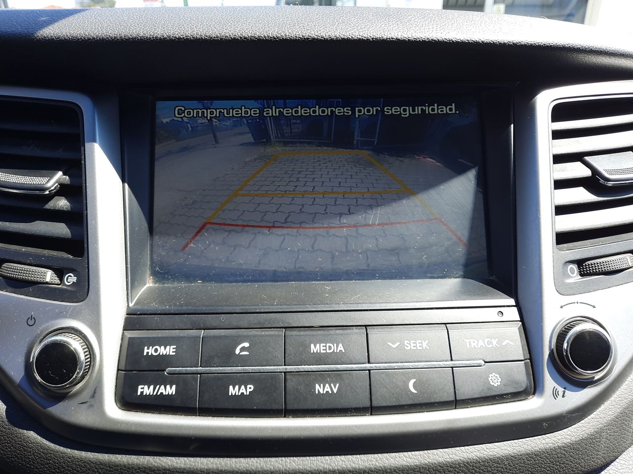 HYUNDAI - 30