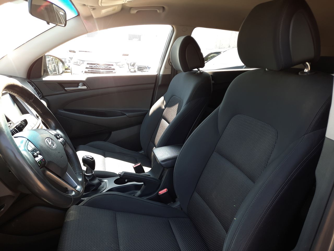 HYUNDAI - 11