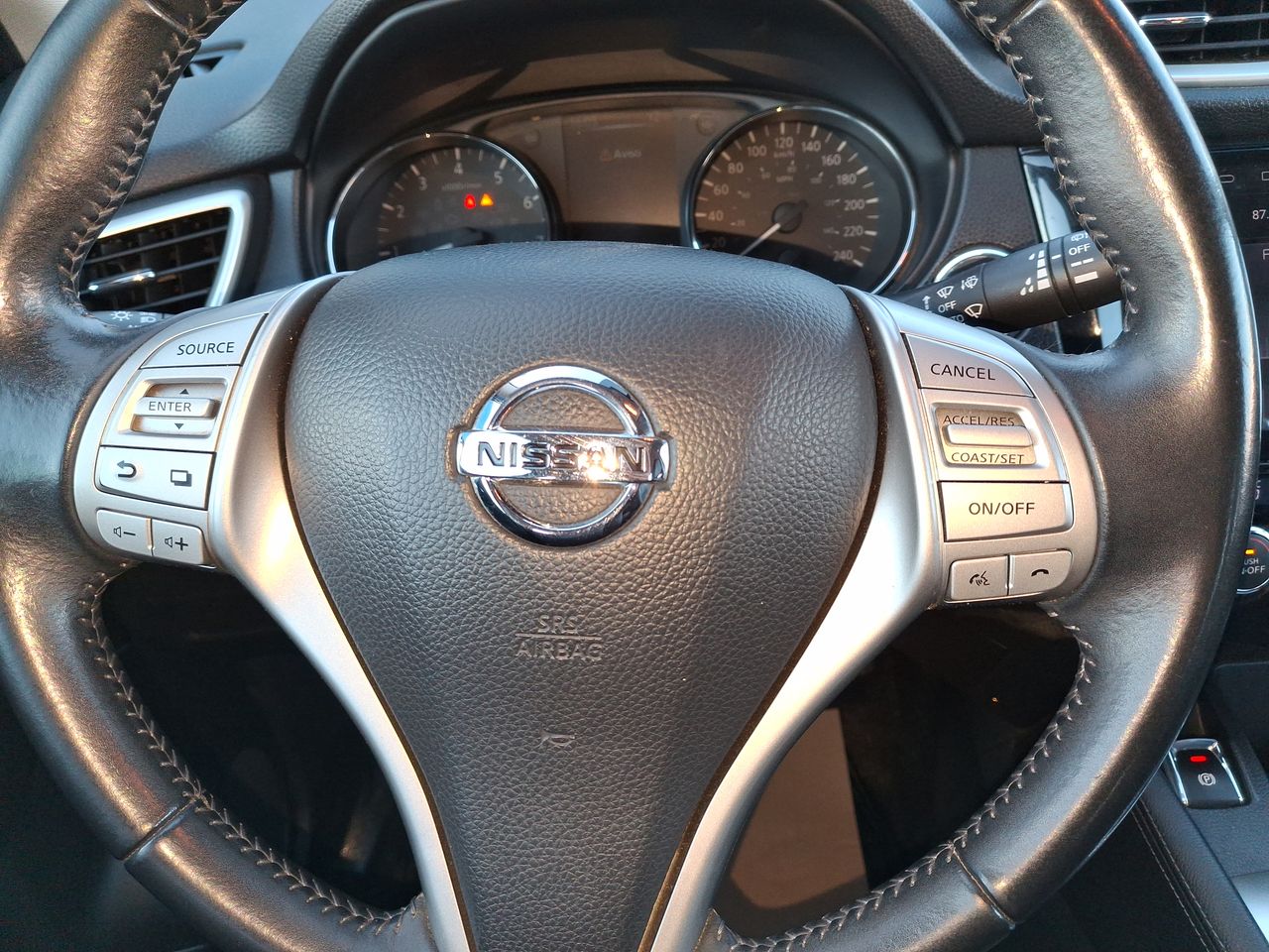 NISSAN - 26