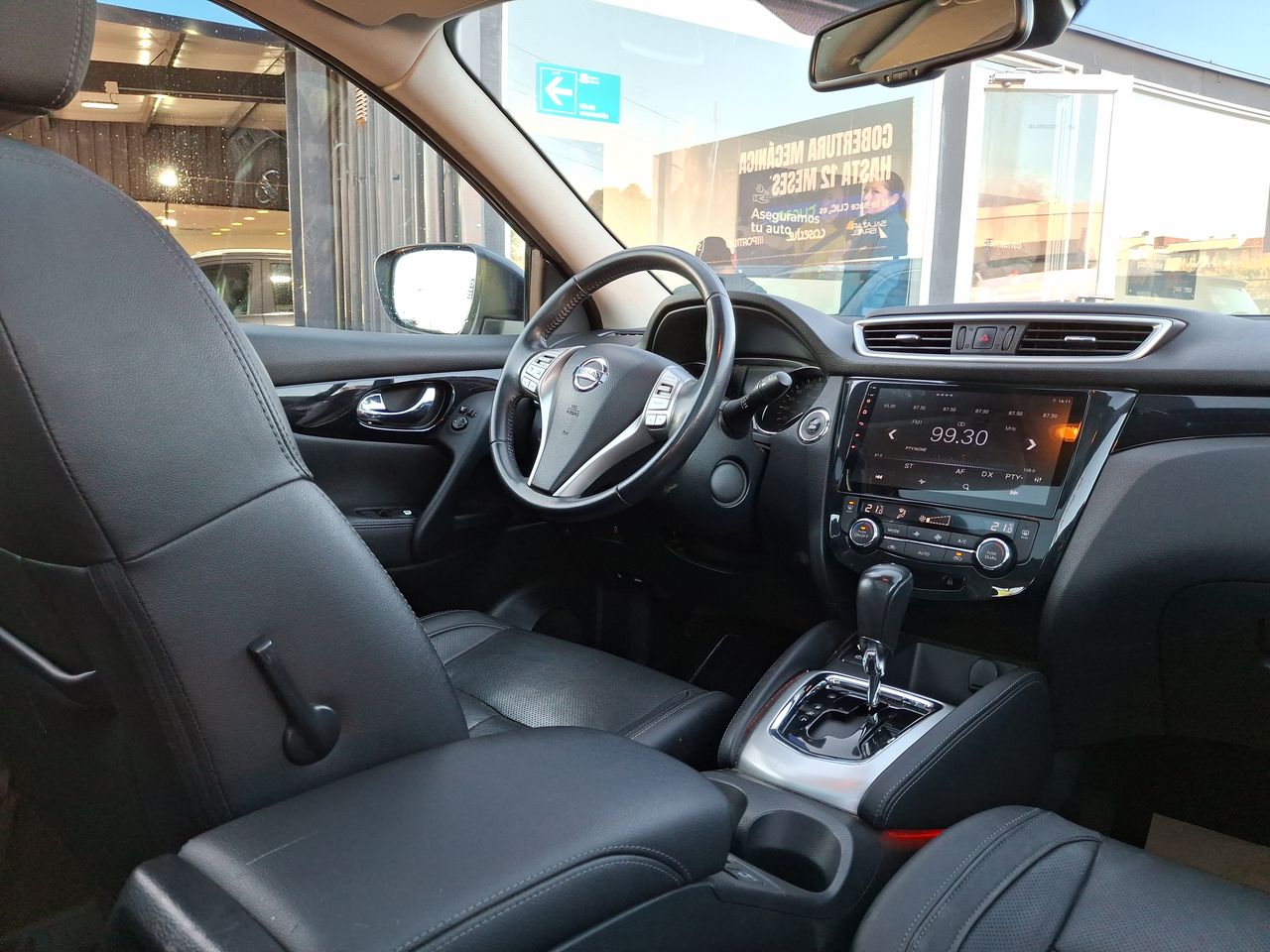 NISSAN - 15
