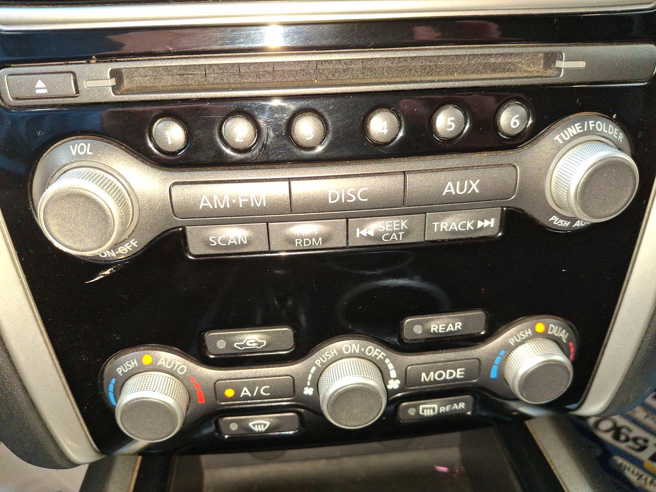 NISSAN - 29