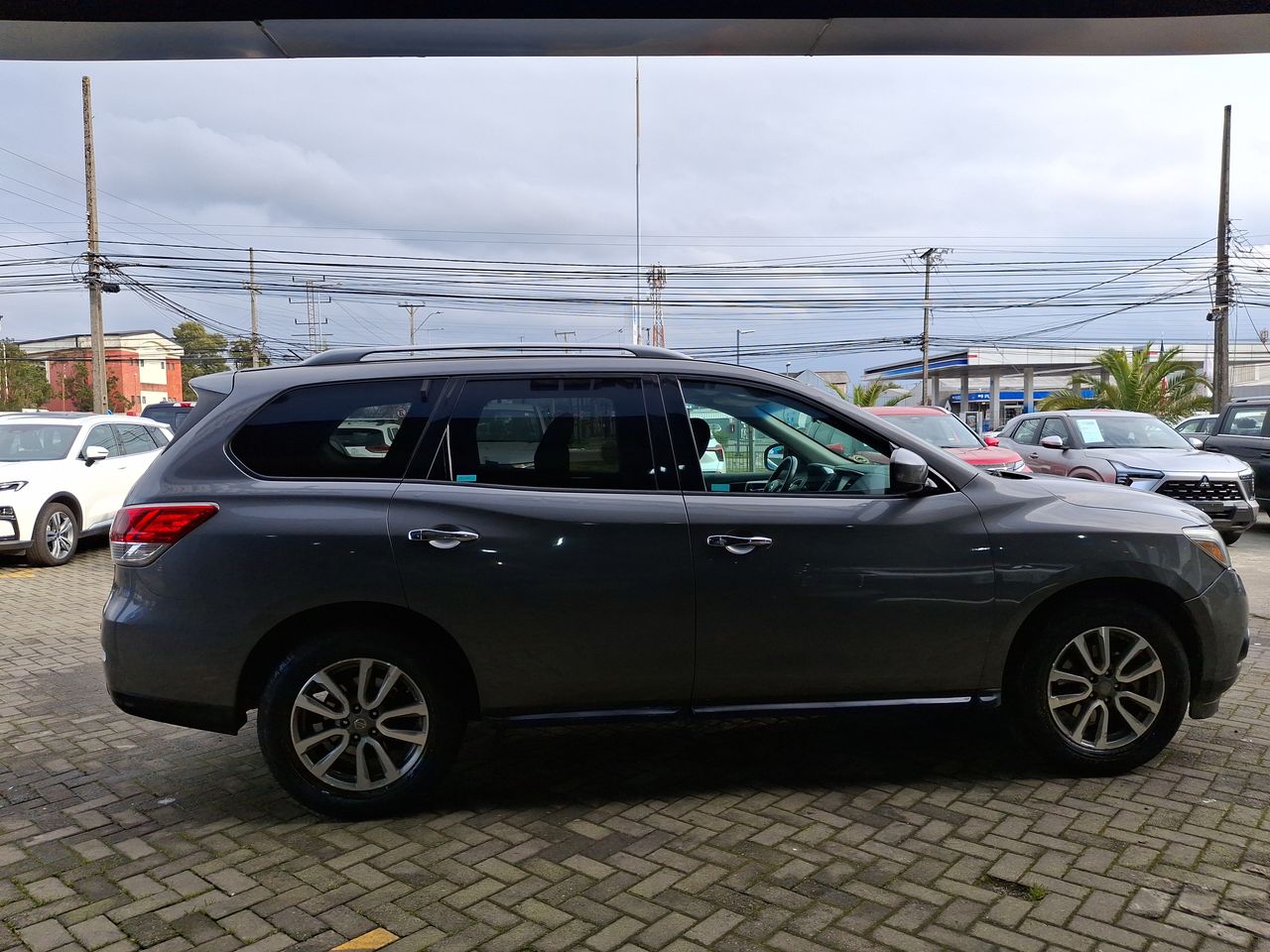NISSAN - 8
