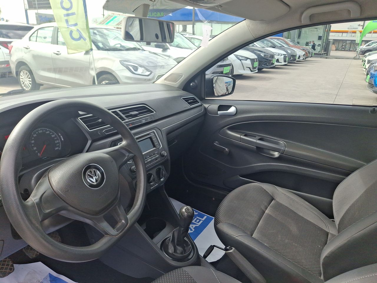 VOLKSWAGEN - 12