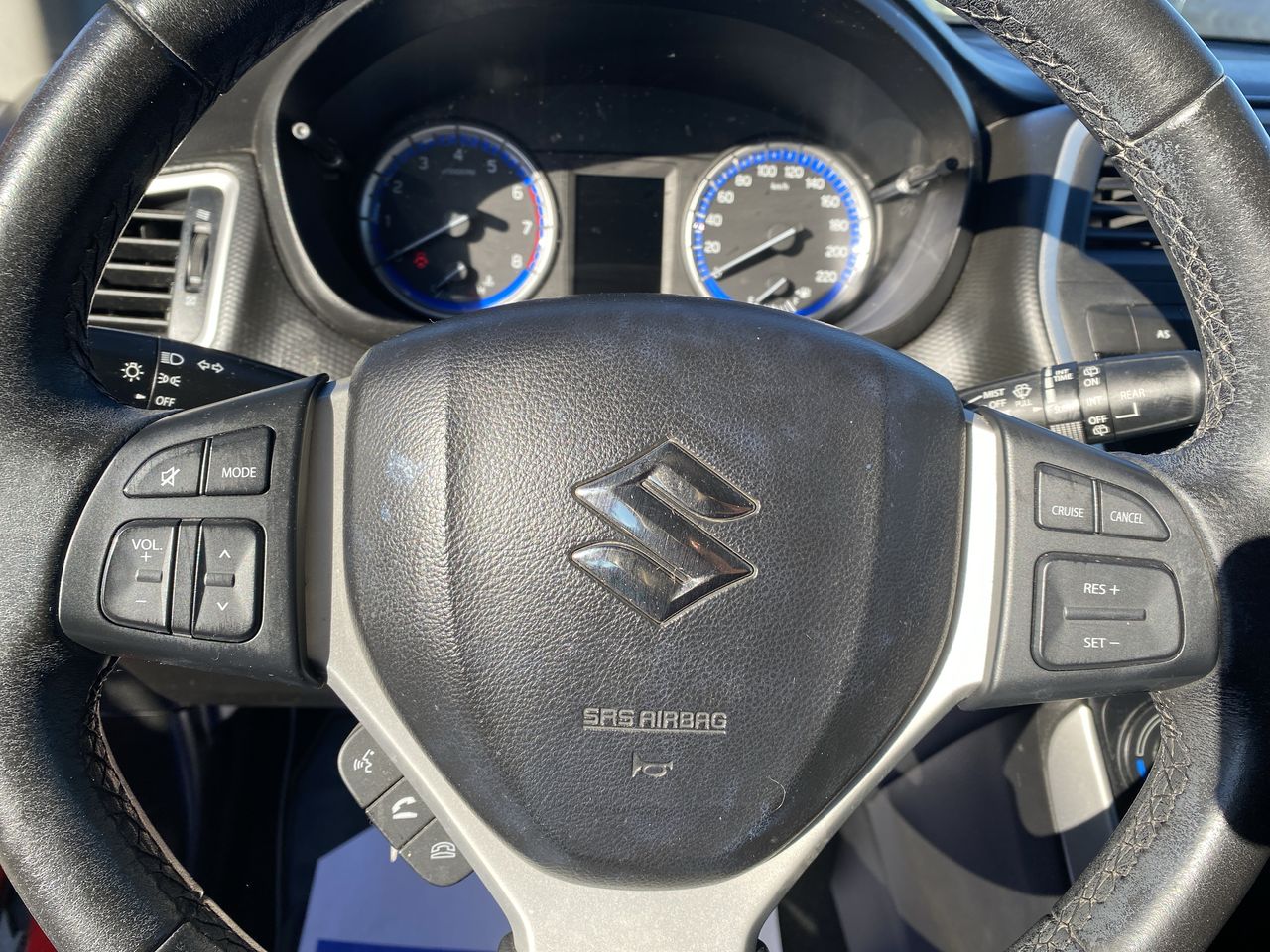 SUZUKI - 26