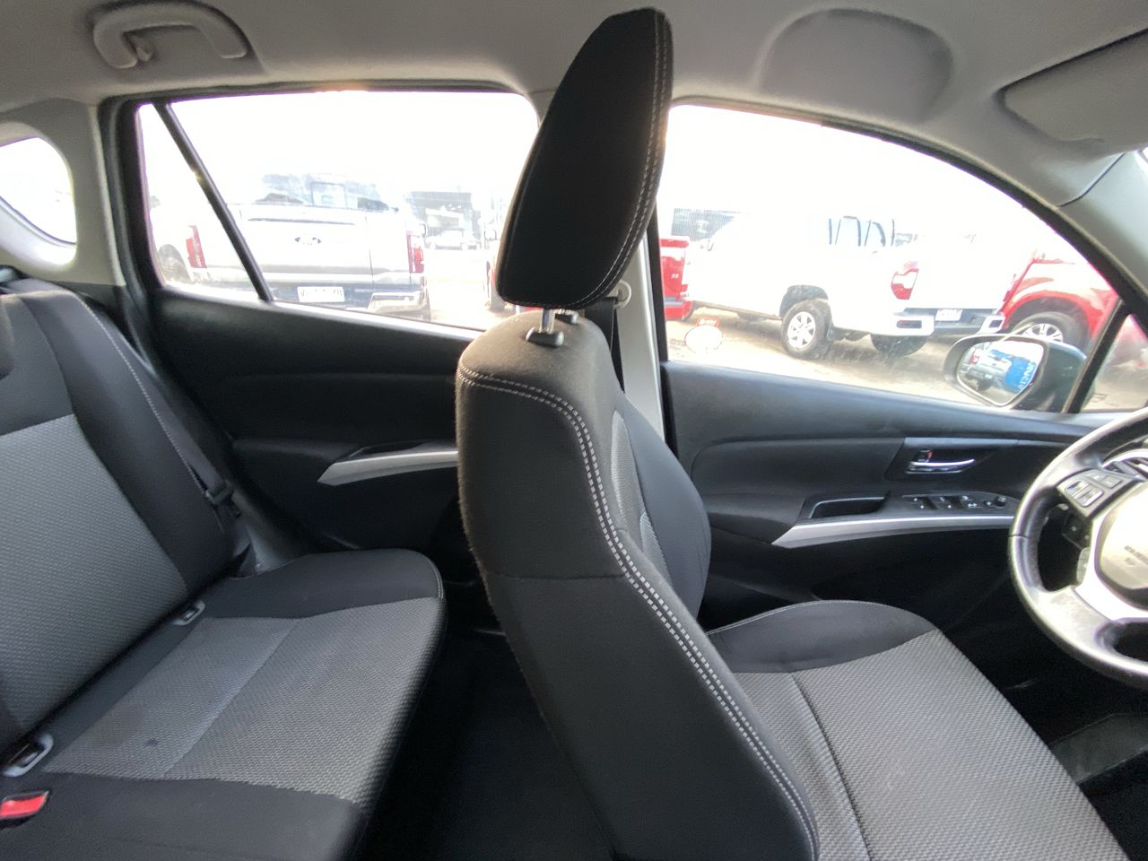 SUZUKI - 7