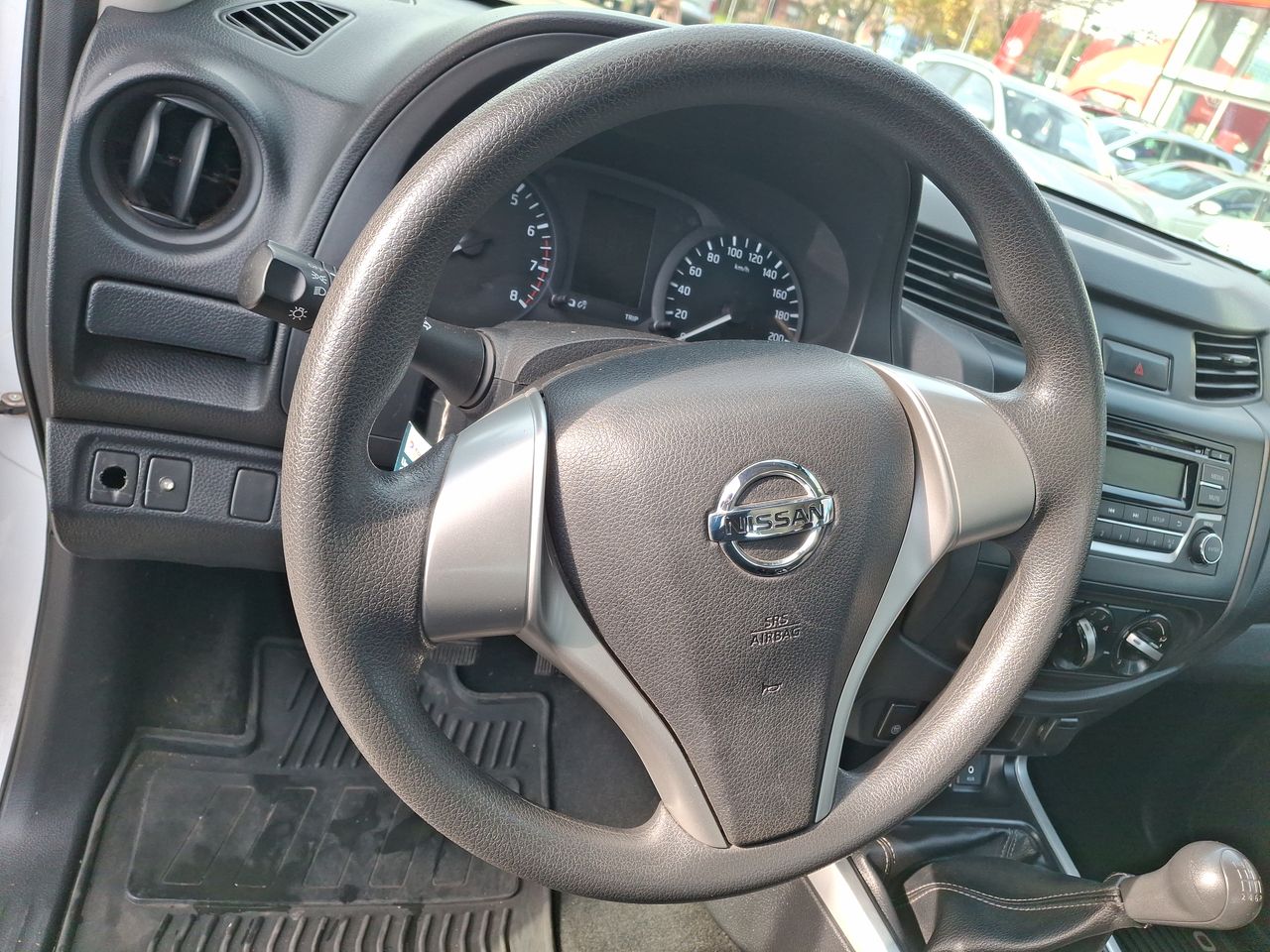 NISSAN - 23