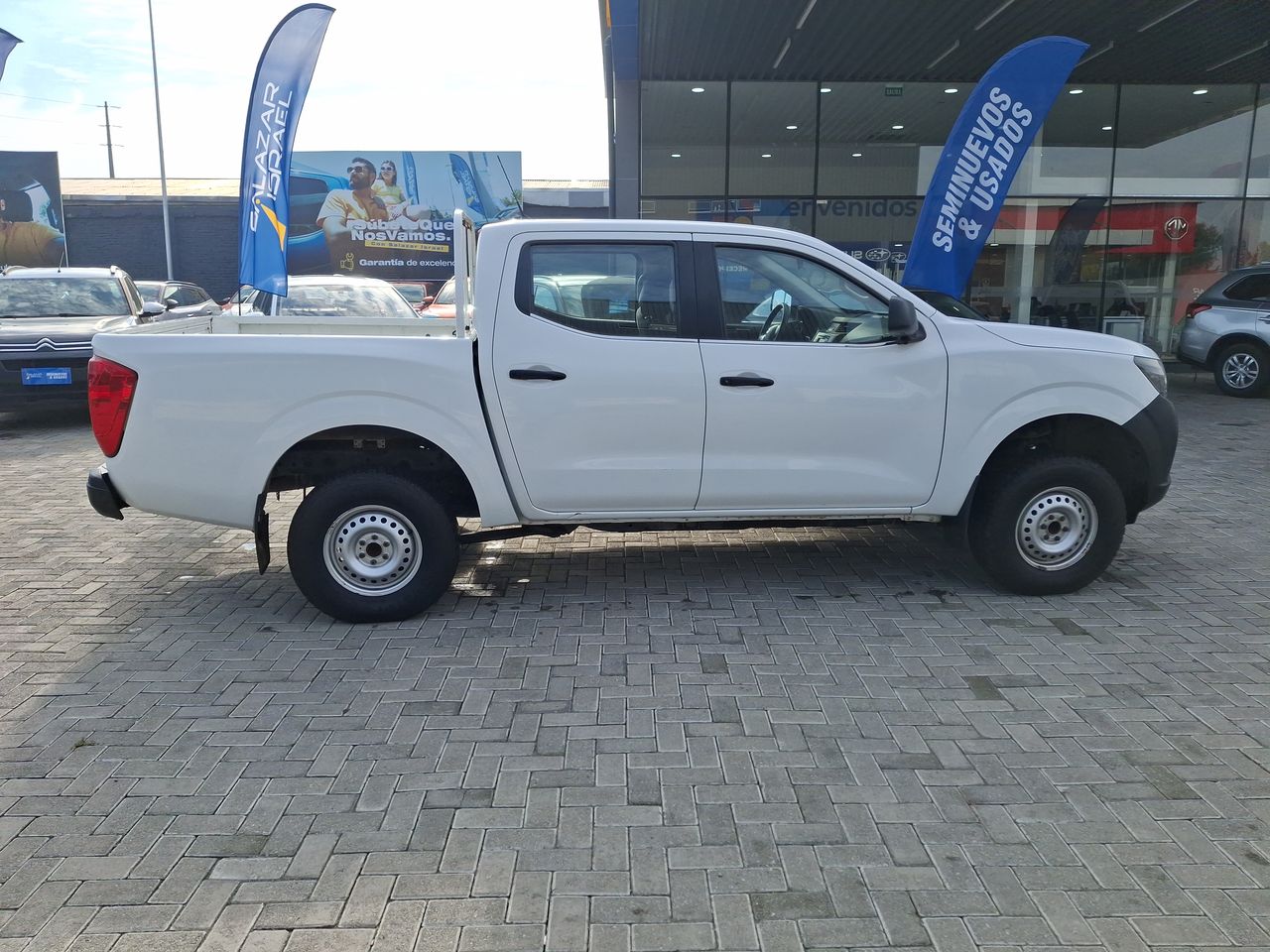 NISSAN - 8