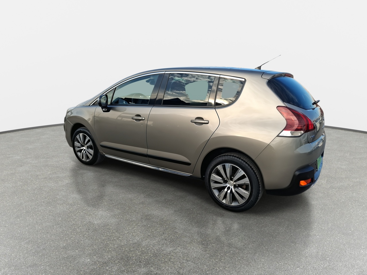 PEUGEOT - 5
