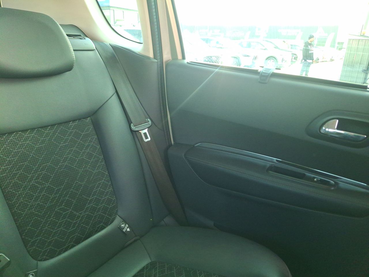 PEUGEOT - 6