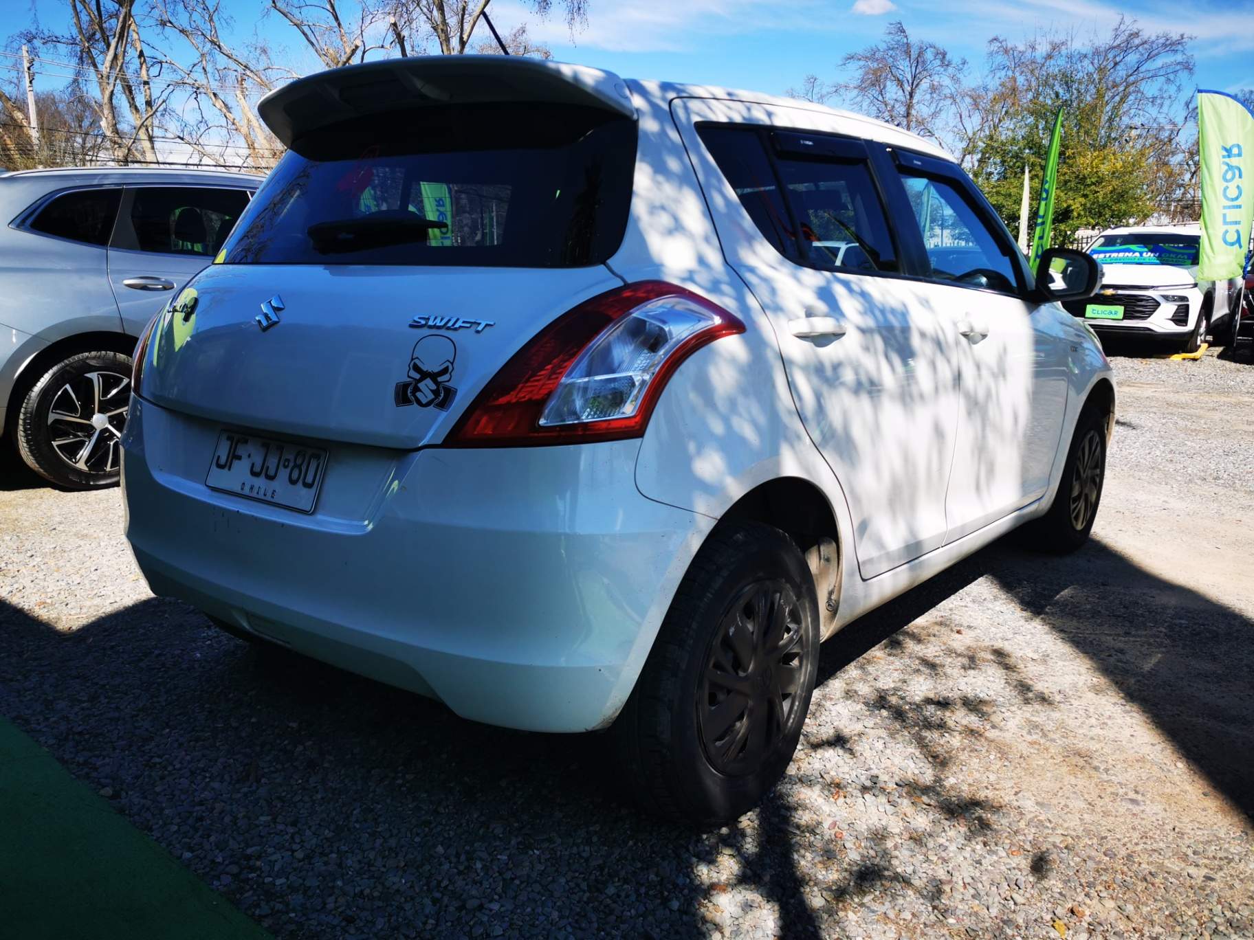 SUZUKI - 4