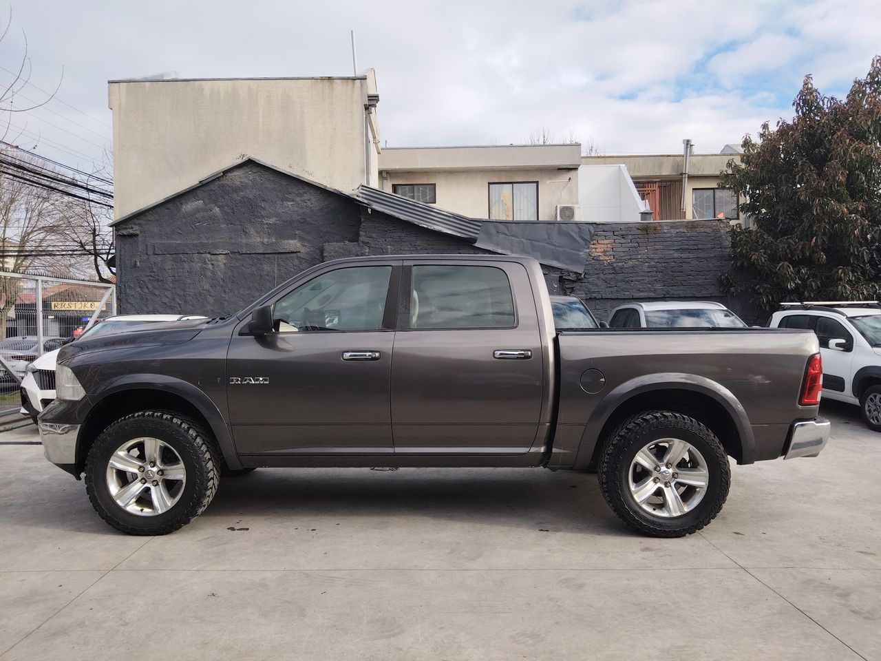 DODGE - 4