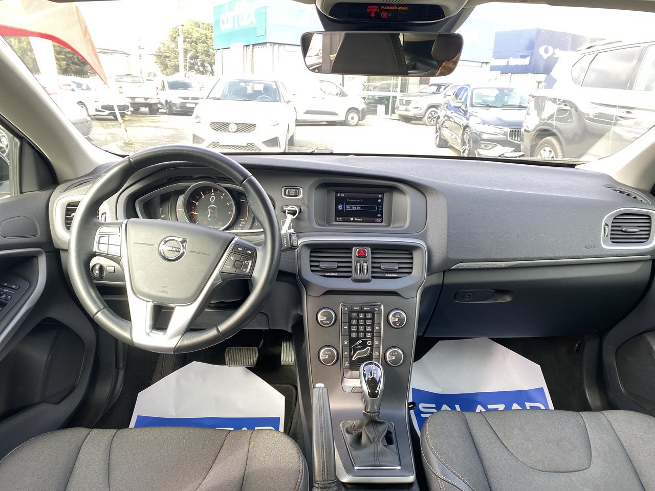 VOLVO - 9