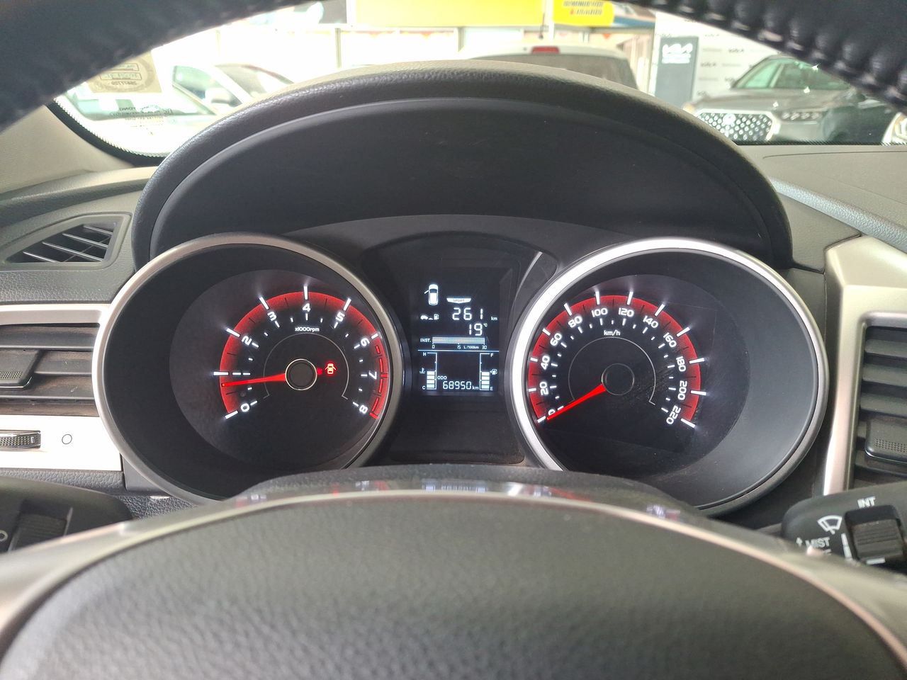 SSANGYONG - 26