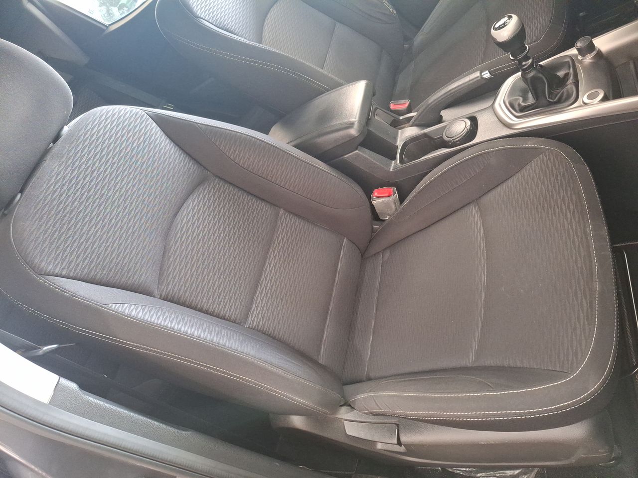 SSANGYONG - 31