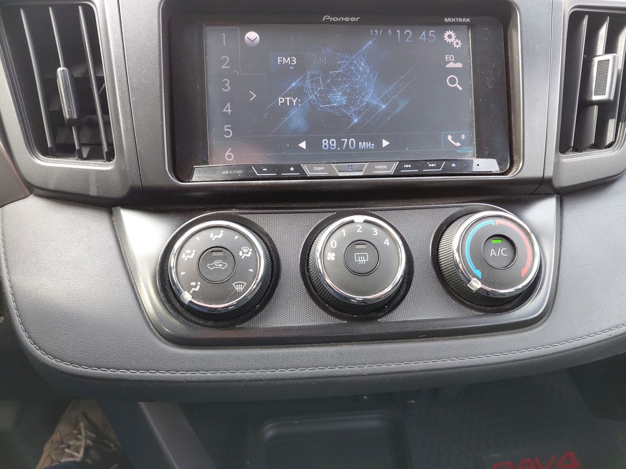 TOYOTA - 30