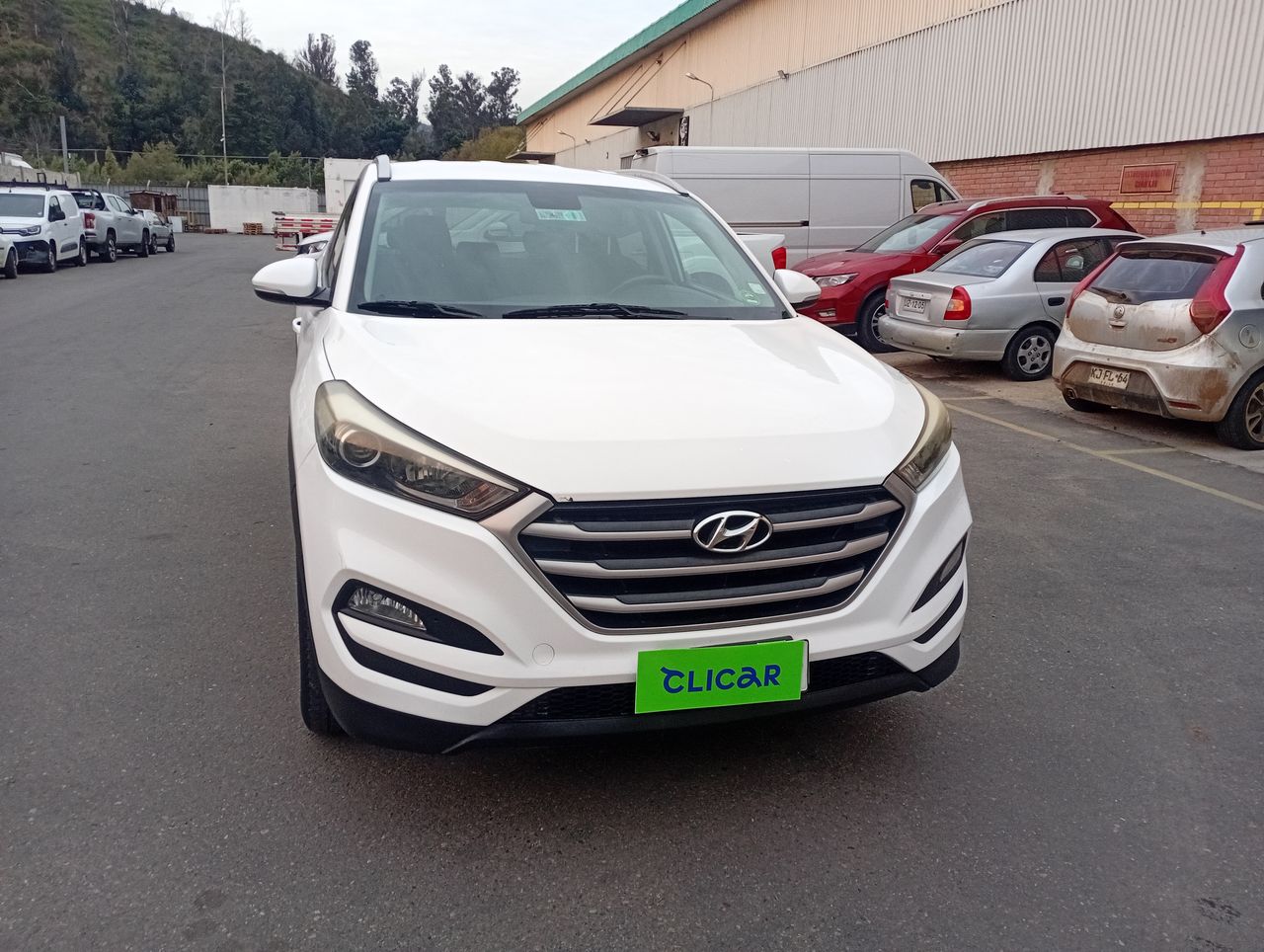 HYUNDAI - 2