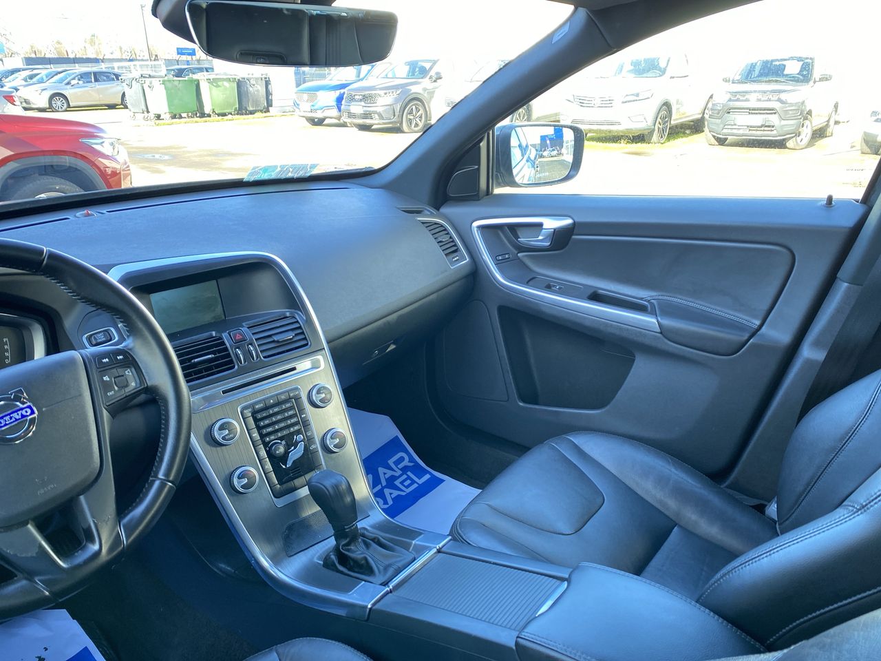 VOLVO - 10