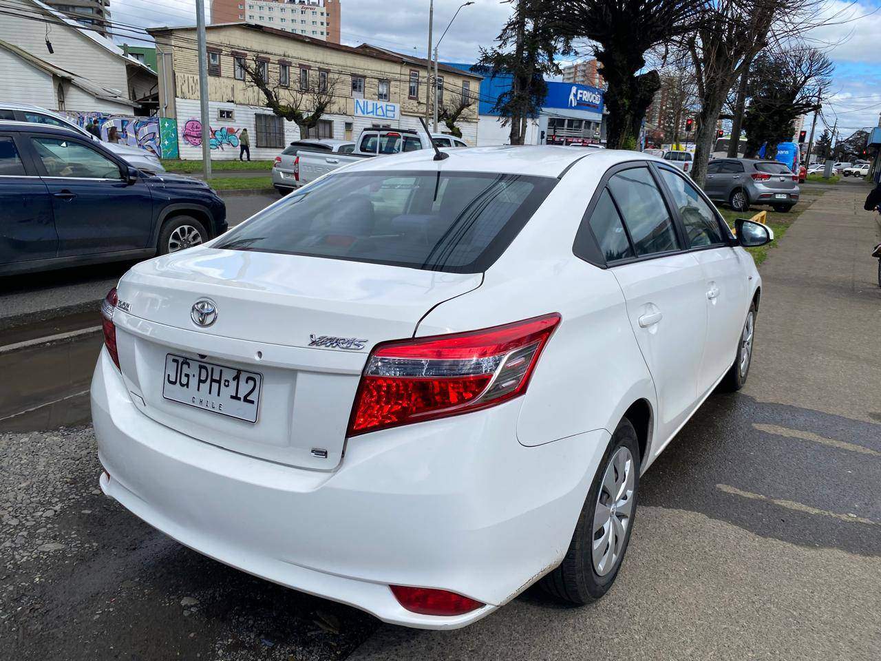 TOYOTA - 4