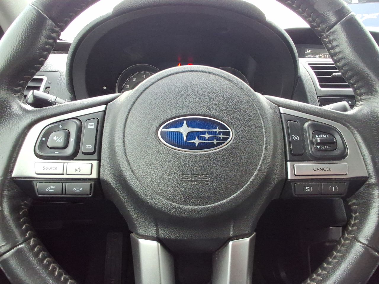 Subaru Forester — foto 27 de 36