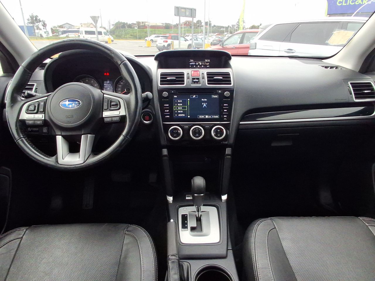 Subaru Forester — foto 33 de 36