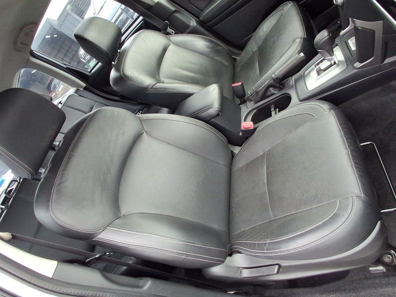 Subaru Forester — foto 34 de 36