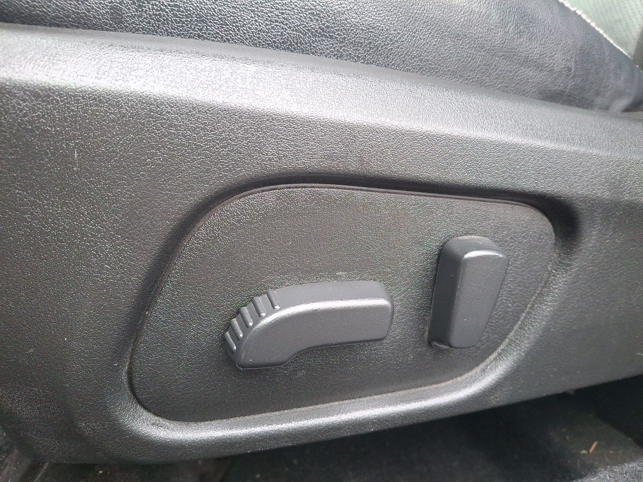 Subaru Forester — foto 24 de 36