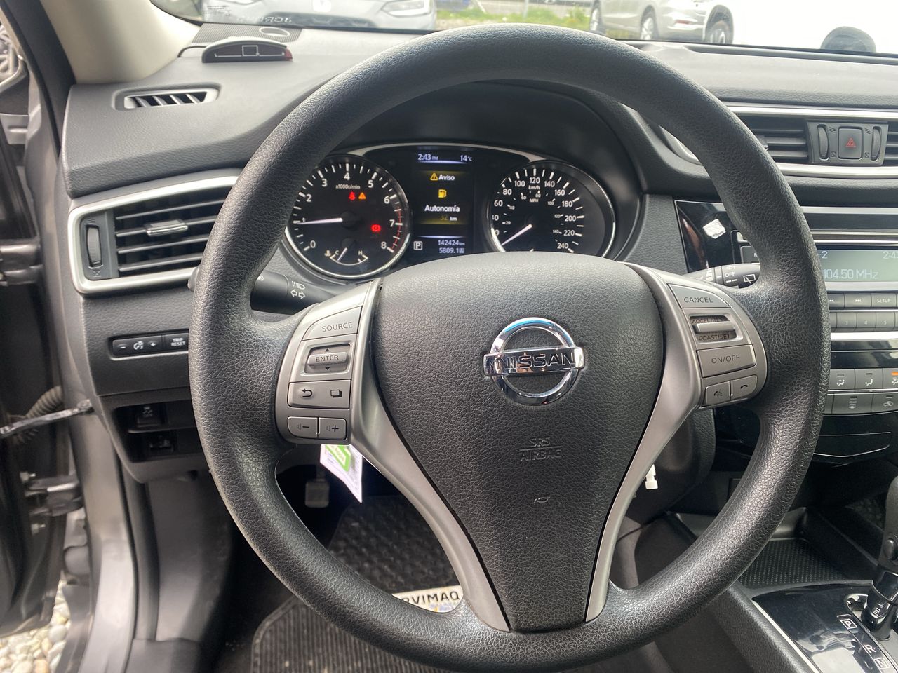 NISSAN - 26