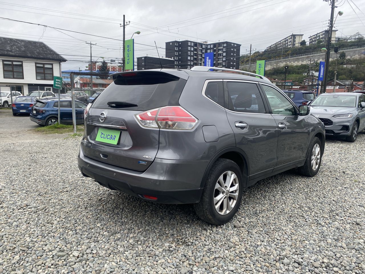NISSAN - 7