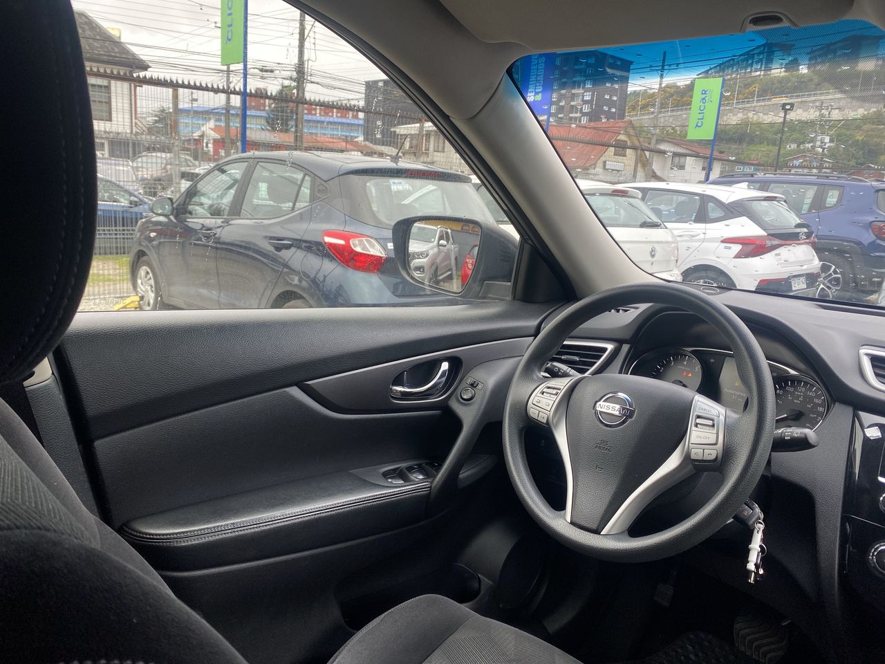 NISSAN - 16