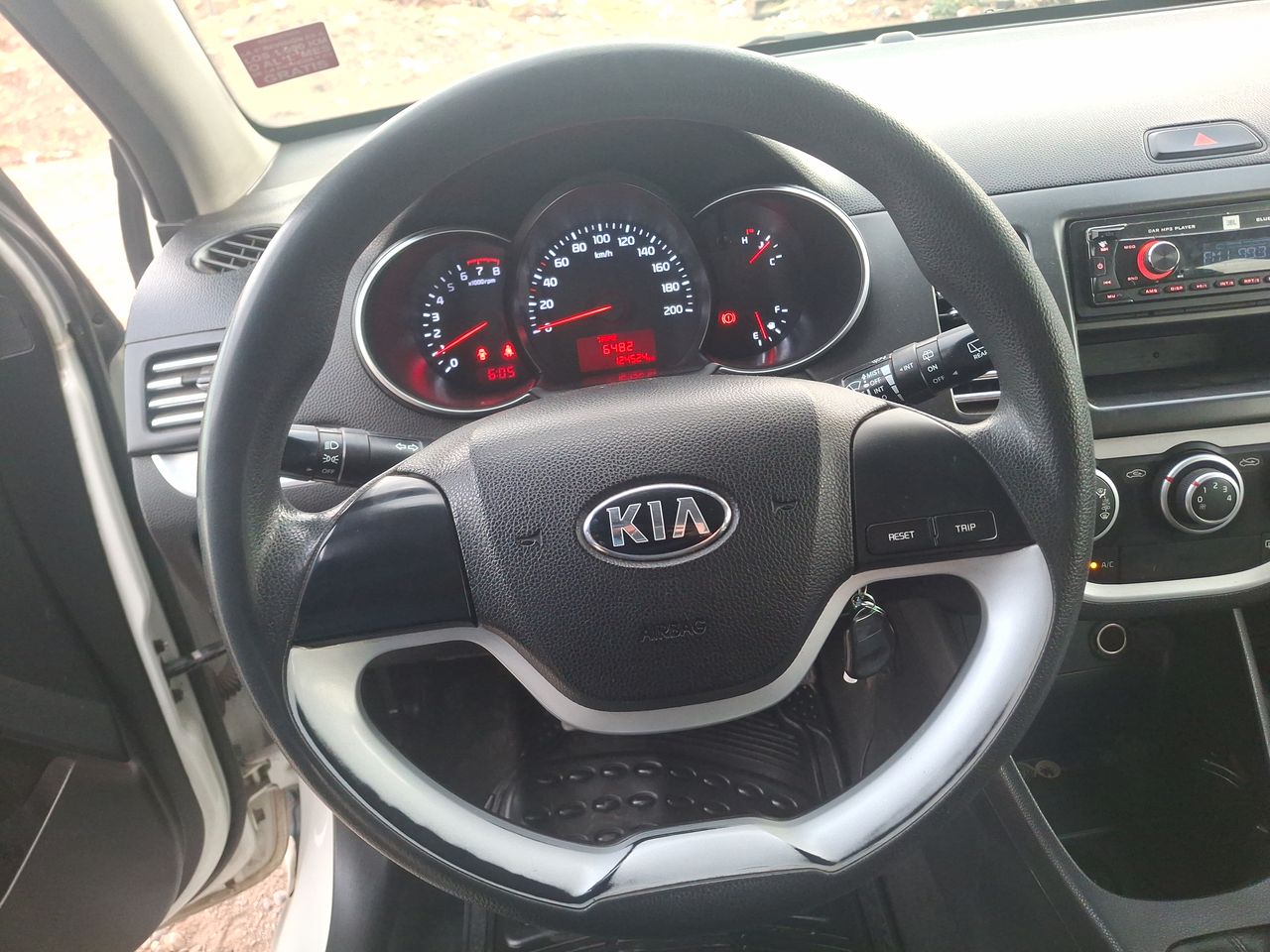 KIA - 14