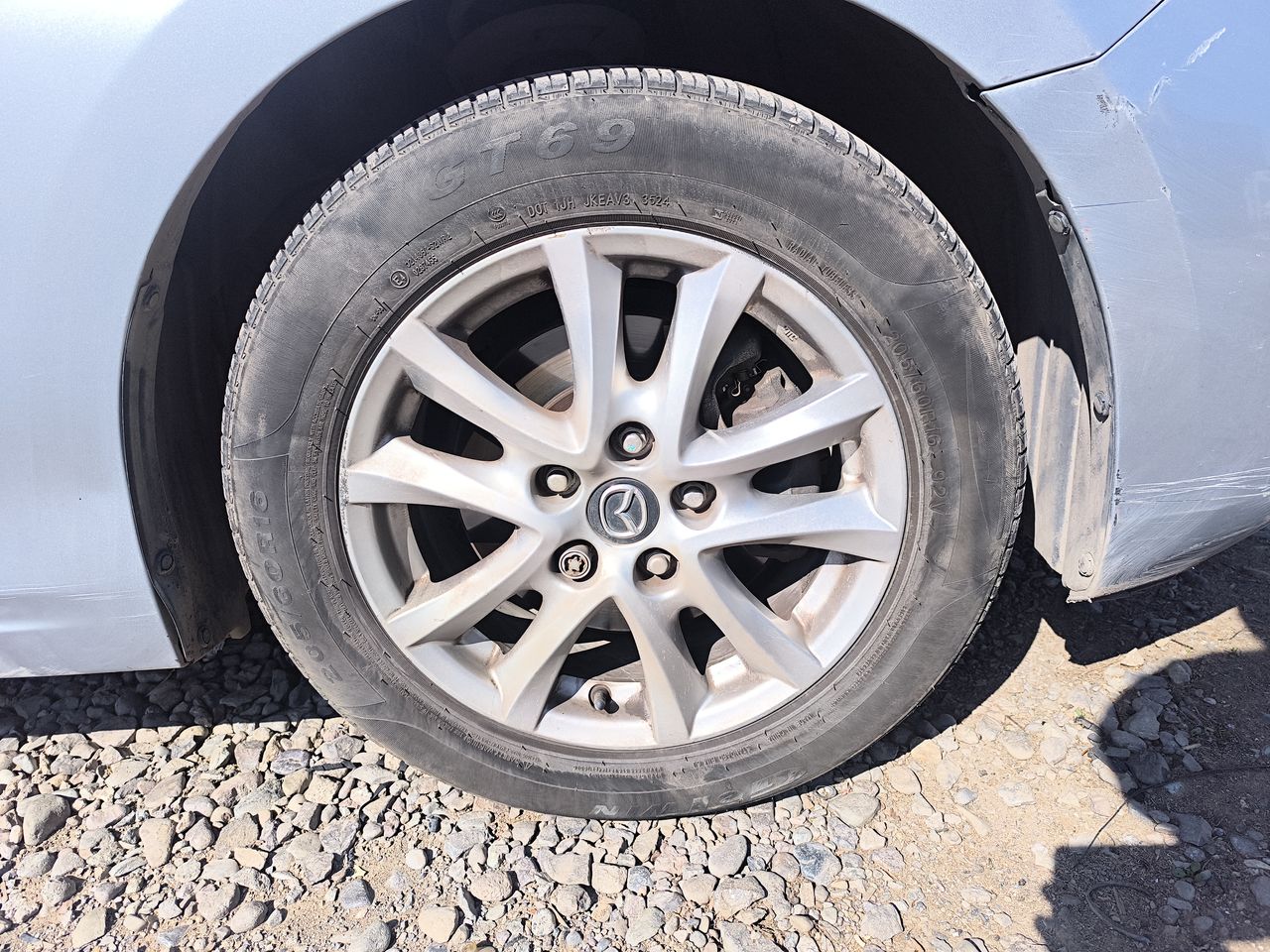 Mazda 3 — foto 16 de 30