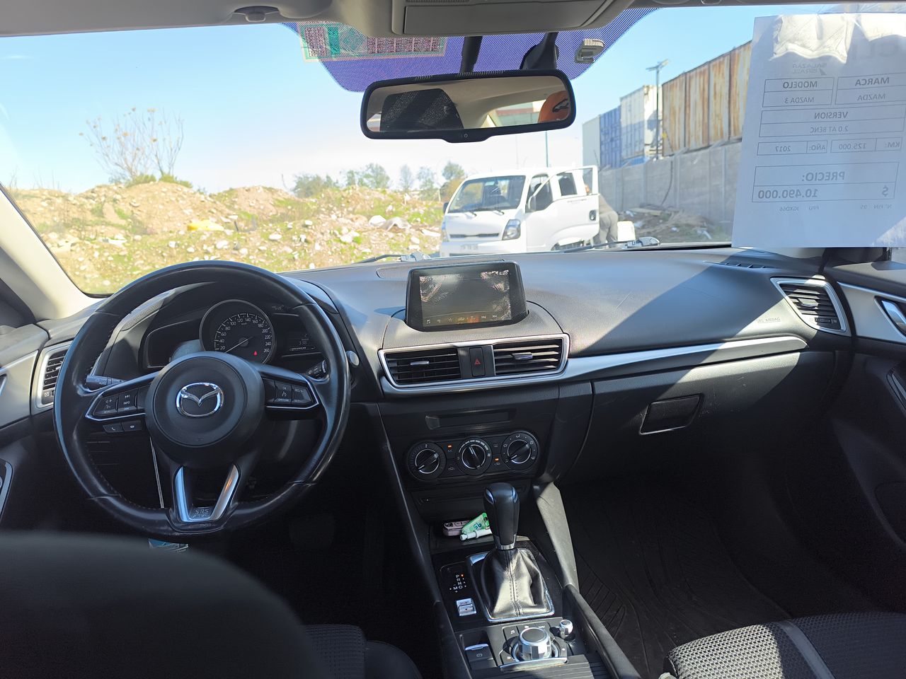 Mazda 3 — foto 10 de 30