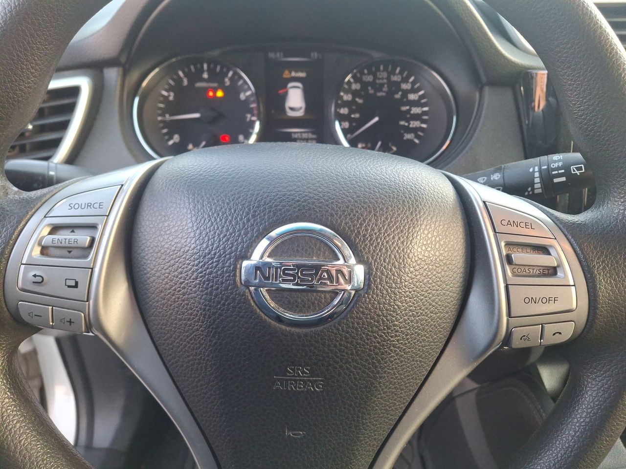 NISSAN - 15