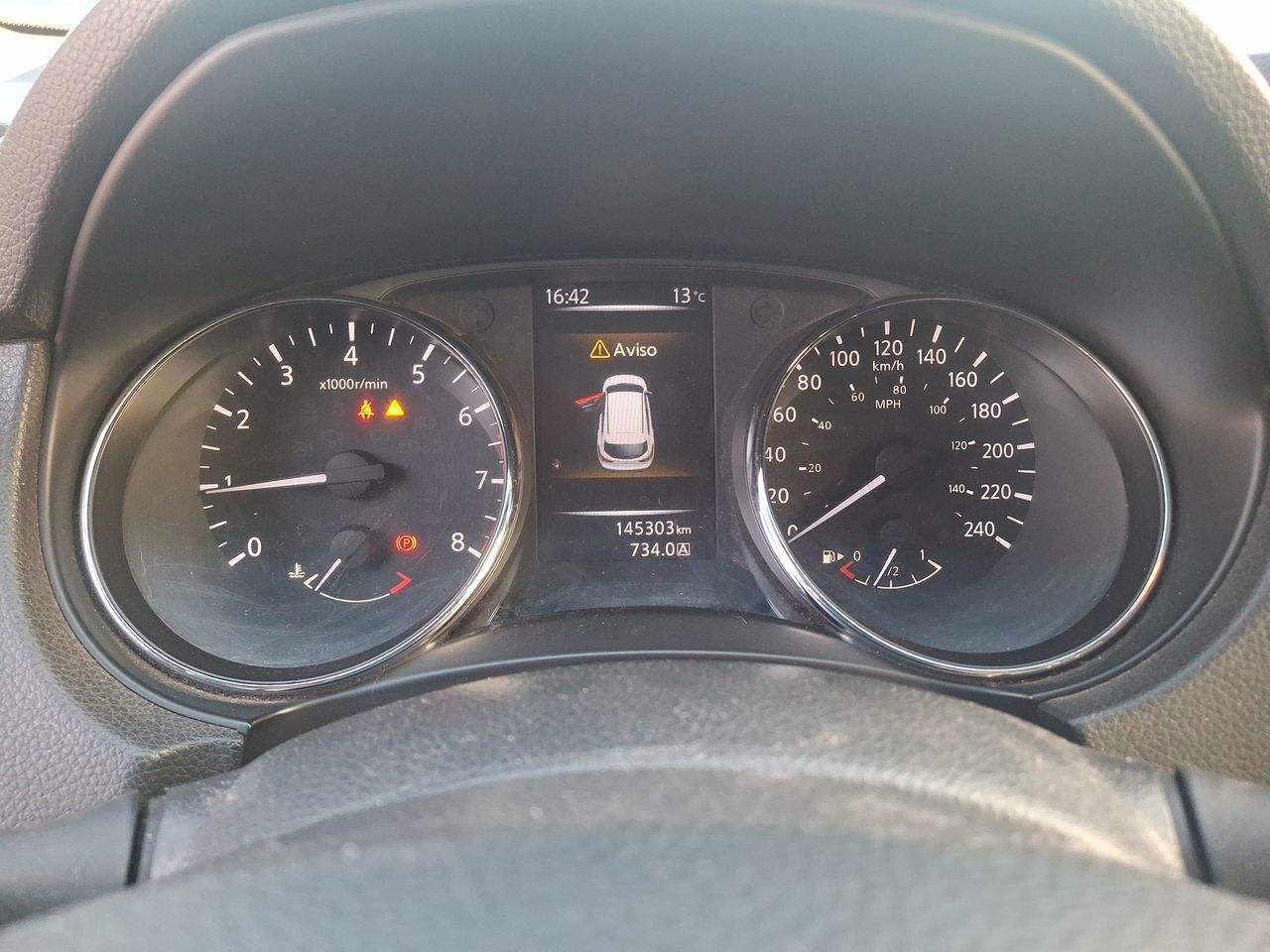 NISSAN - 16