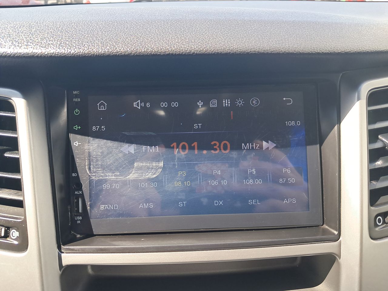 HYUNDAI - 27