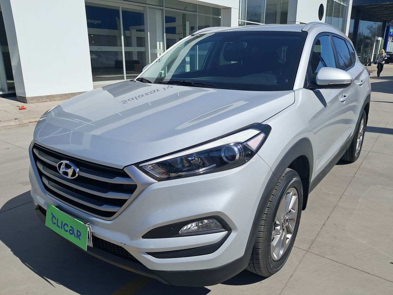 HYUNDAI - 3